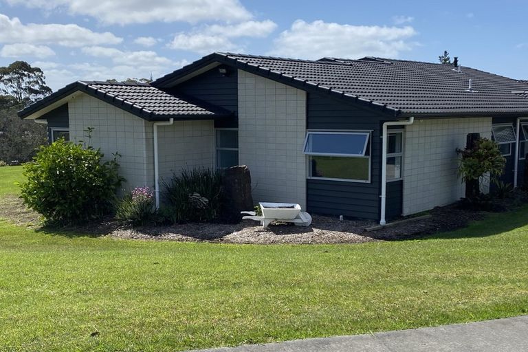 Photo of property in 33 O'neills Road, Swanson, Auckland, 0614
