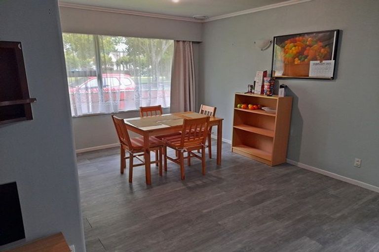 Photo of property in 668a Pioneer Highway, Highbury, Palmerston North, 4412