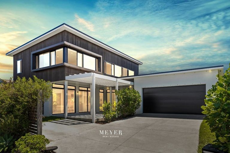 Photo of property in 22 Hampton Mews, Snells Beach, 0920