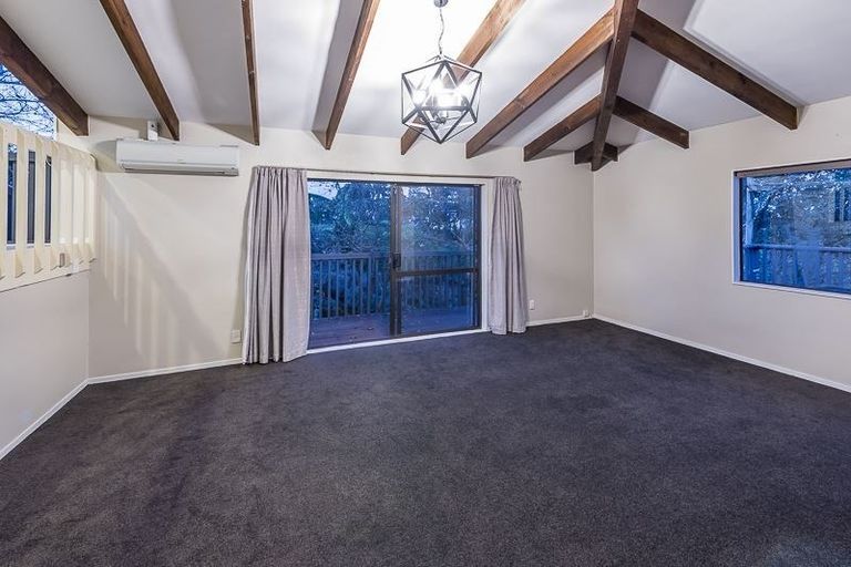 Photo of property in 1/12 Bedford Street, Te Atatu South, Auckland, 0610