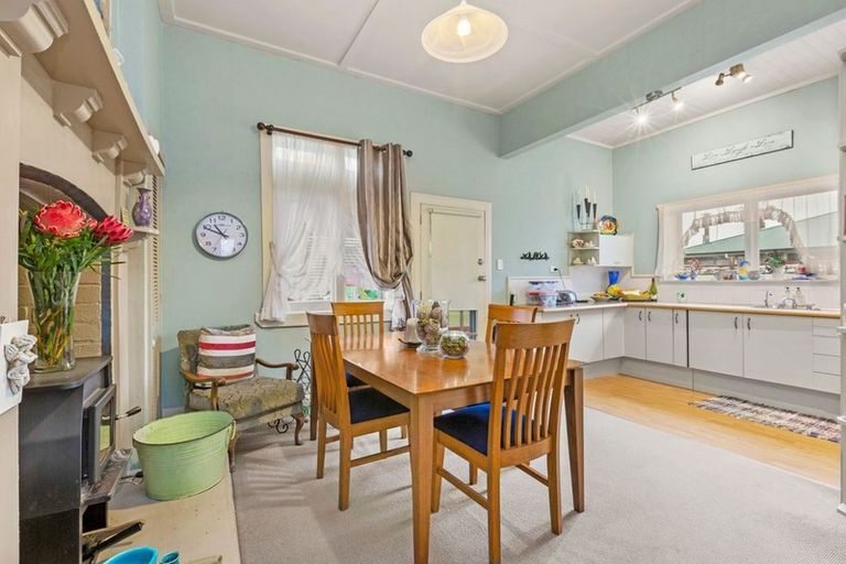 Photo of property in 1 Mary Street, Huntly, 3700