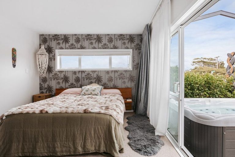 Photo of property in 2 Karanema Place, Coastlands, Whakatane, 3120