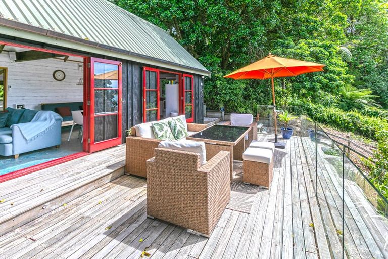 Photo of property in 107 Main Sh25 Road, Tairua, 3508