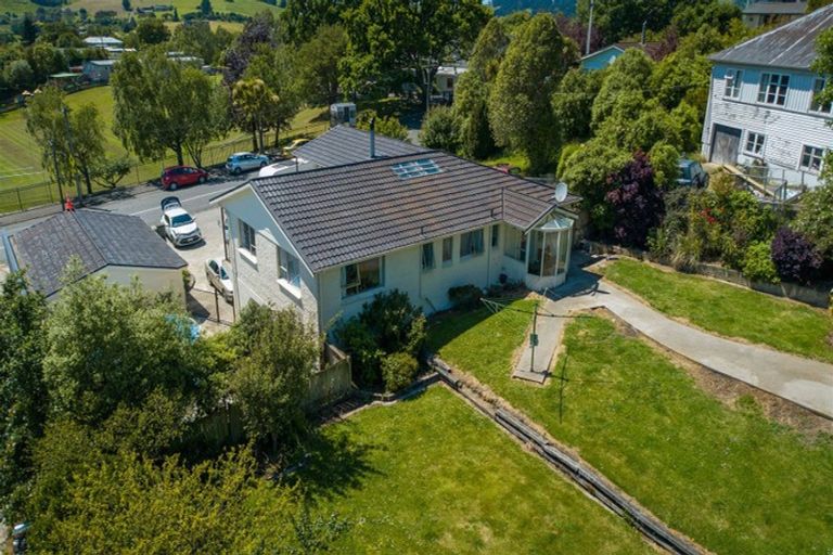 Photo of property in 1 Malloch Street, Waikouaiti, 9510