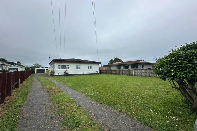 Photo of property in 39 Waerenga Road, Otaki, 5512