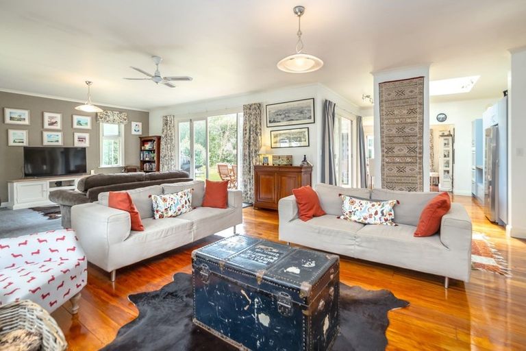 Photo of property in 179 Bidwills Cutting Road, Morison Bush, Greytown, 5794