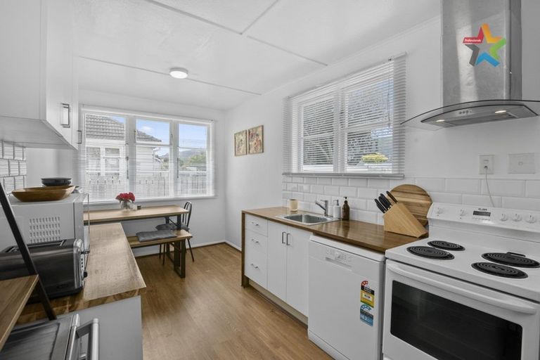 Photo of property in 32 Fisk Street, Naenae, Lower Hutt, 5011