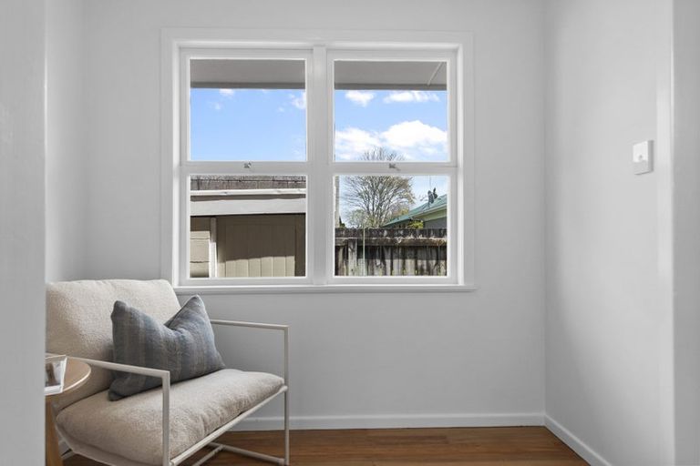 Photo of property in 2 Patricia Avenue, Hamilton East, Hamilton, 3216