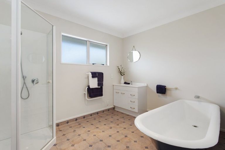 Photo of property in 8c Bank Street, Amberley, 7410