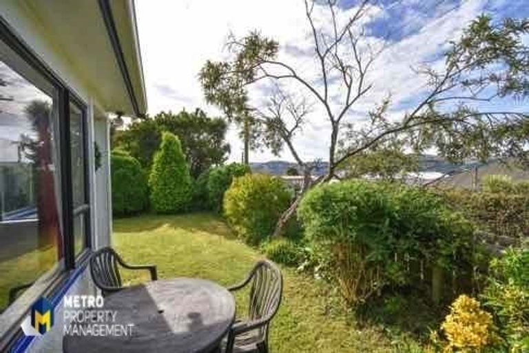 Photo of property in 1 Kowhai Street, Ravensbourne, Dunedin, 9022