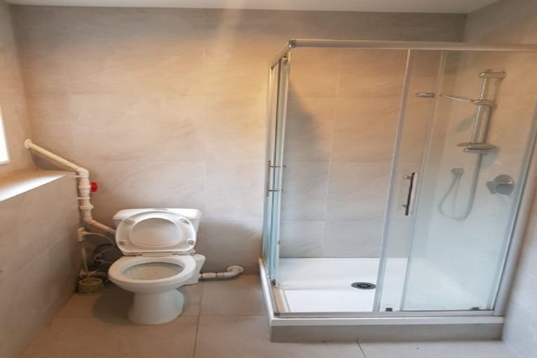 Photo of property in 68 Reelick Avenue, Pakuranga Heights, Auckland, 2010