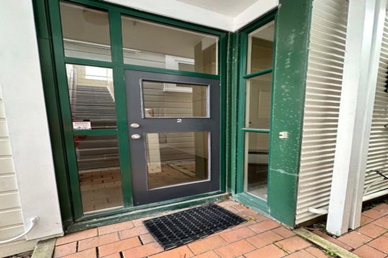 Photo of property in 117 Brougham Street, Mount Victoria, Wellington, 6011