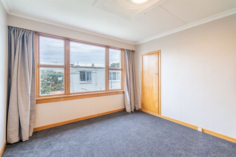 Photo of property in 1 Crombie Street, Gore, 9710