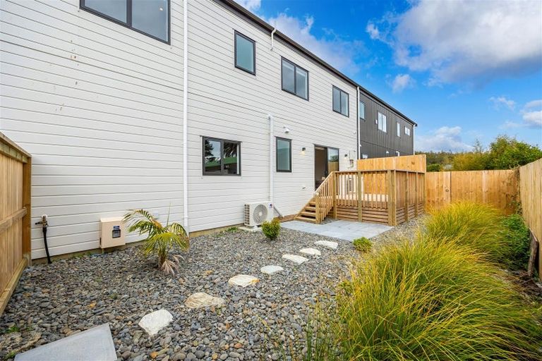 Photo of property in 40e Evelyn Place, Hillcrest, Auckland, 0627