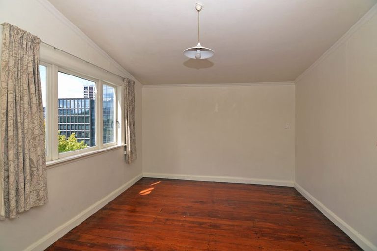 Photo of property in 81 Hill Street, Thorndon, Wellington, 6011