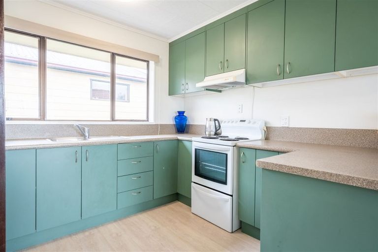 Photo of property in 18 Darby Street, Geraldine, 7930