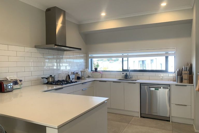 Photo of property in 9 Roundel Crescent, Whenuapai, Auckland, 0618