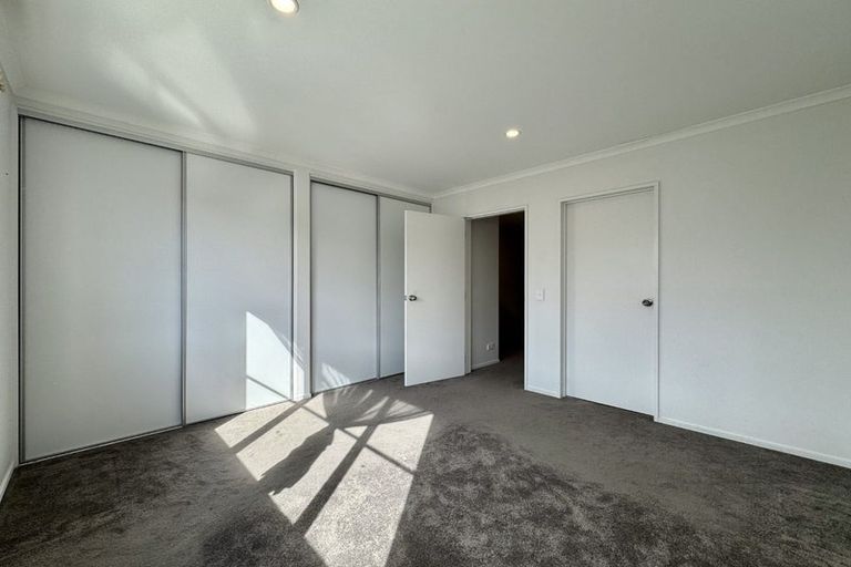 Photo of property in 20 Bellbird Street, Papakura, 2110