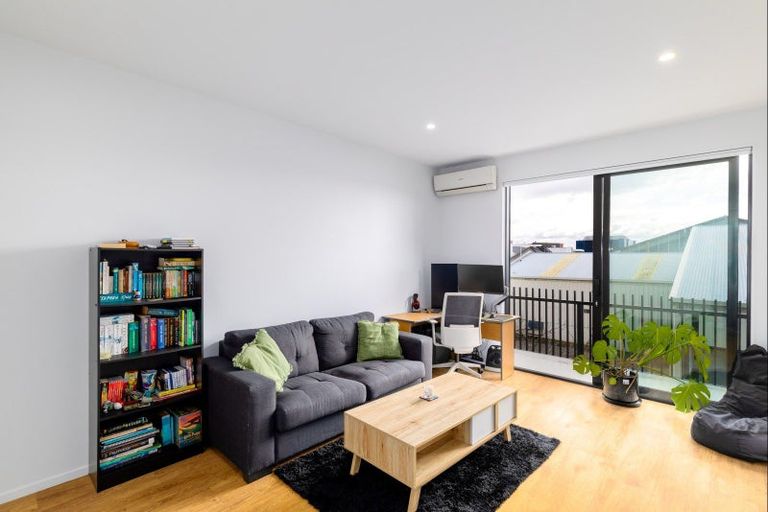 Photo of property in 12/283 Brougham Street, Sydenham, Christchurch, 8023