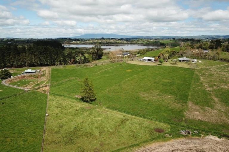 Photo of property in 200 Exelby Road, Burbush, Hamilton, 3288