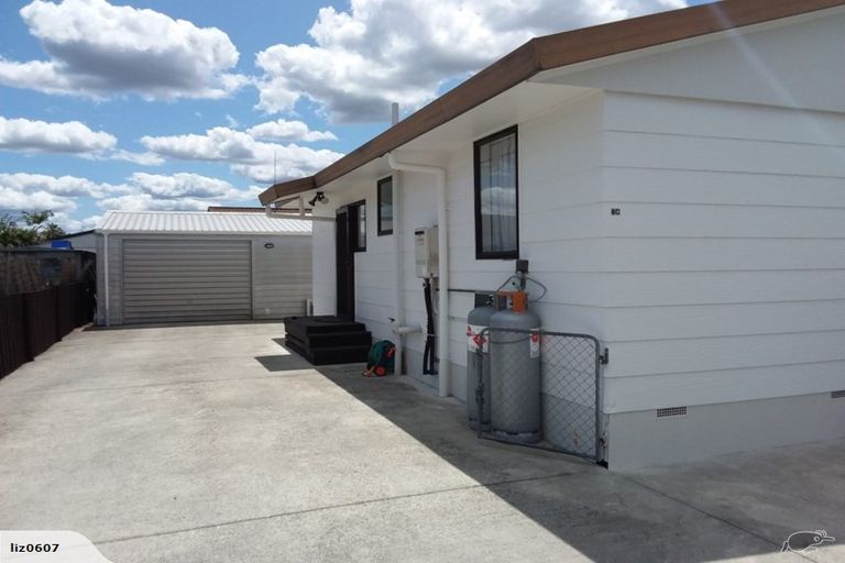 Photo of property in 4c Oak Avenue, Nawton, Hamilton, 3200