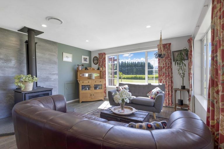 Photo of property in 267 Ashworths Road, View Hill, Oxford, 7495