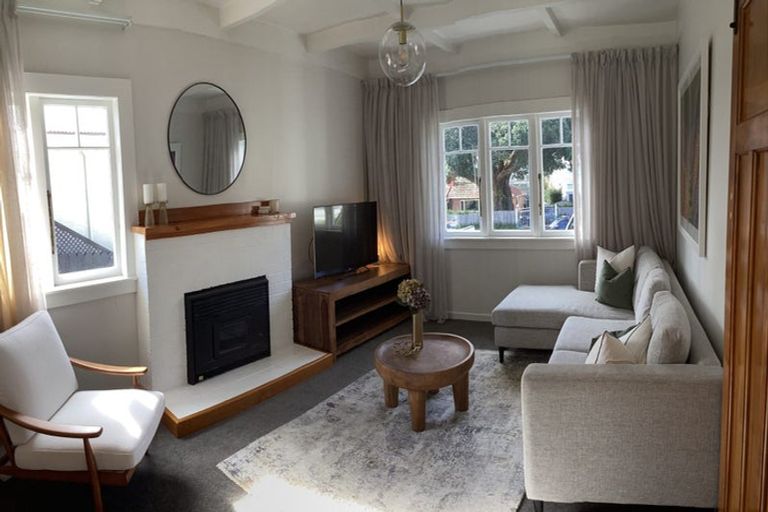 Photo of property in 41 Hillsborough Road, Hillsborough, Auckland, 1042