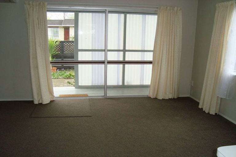 Photo of property in 9 Moore Street, Leamington, Cambridge, 3432