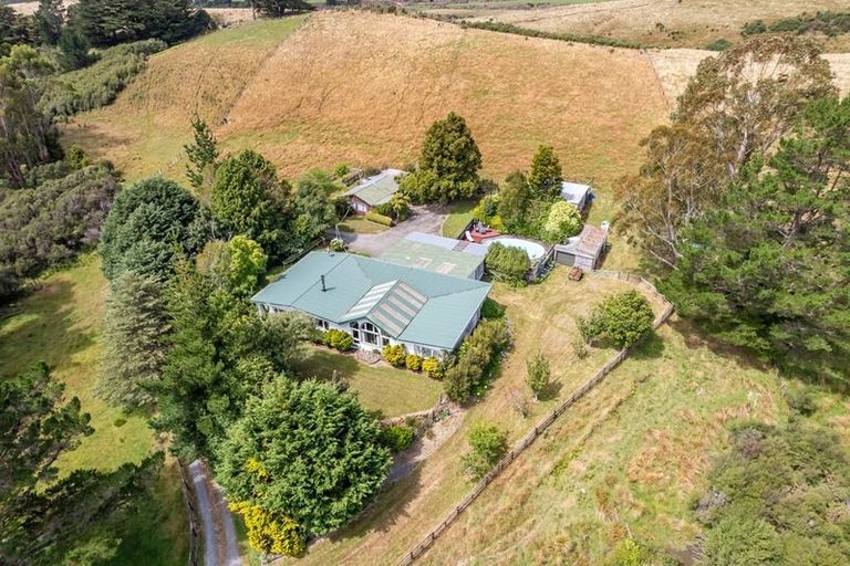 Photo of property in 1458b State Highway 2, Kaitoke, Upper Hutt, 5018