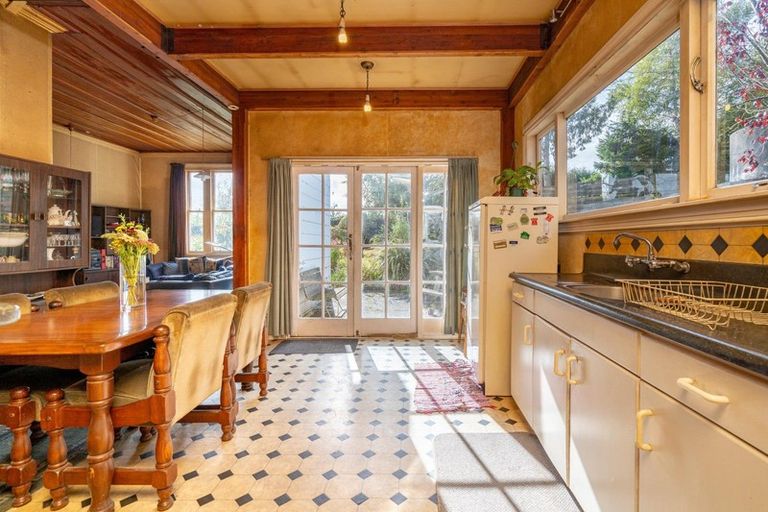 Photo of property in 36 Pensher Street, Waitahuna, Lawrence, 9593