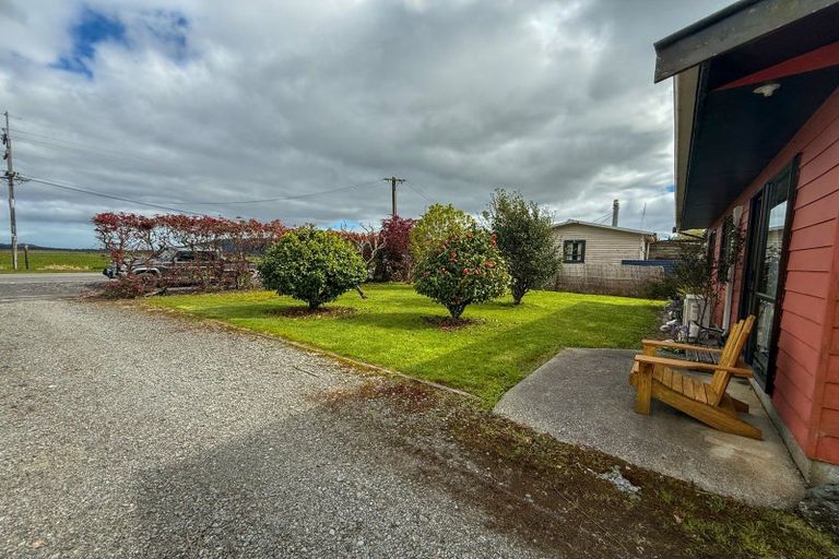 Photo of property in 20 Wanganui Flat Road, Harihari, 7884