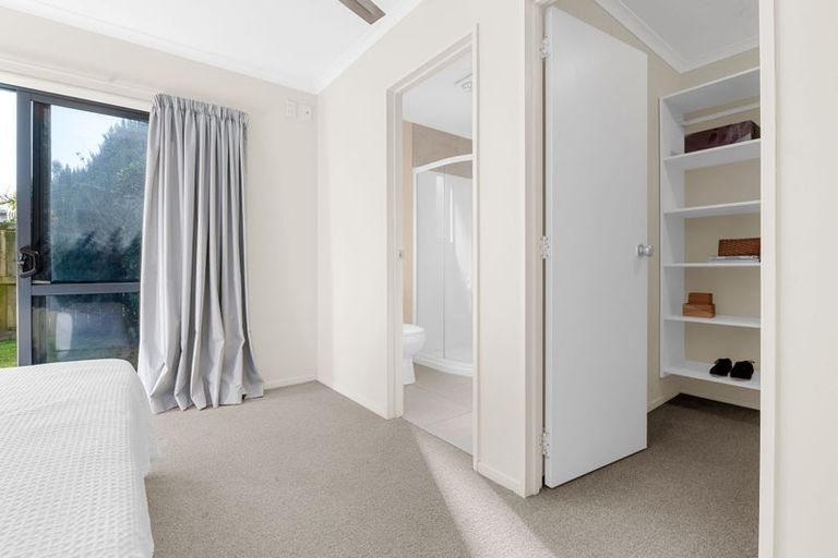 Photo of property in 23 Northmeadow Drive, Rototuna, Hamilton, 3210