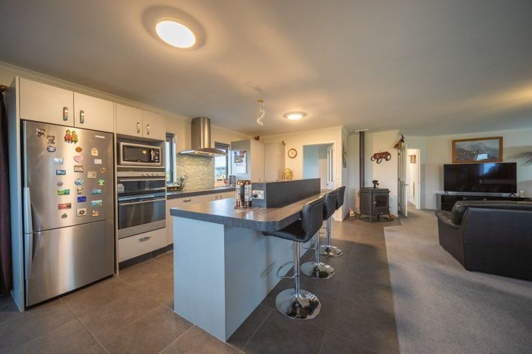 Photo of property in 1085c Hillside-manapouri Road, Manapouri, Te Anau, 9679