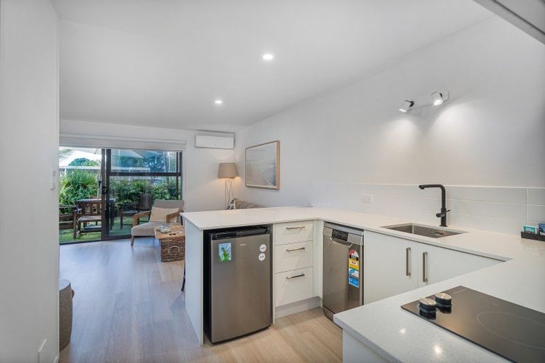 Photo of property in 1/223 Main Road North, Redwood, Christchurch, 8051