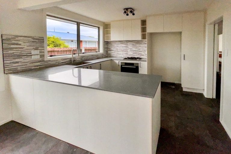 Photo of property in 5 Oldwood Street, Bishopdale, Christchurch, 8053