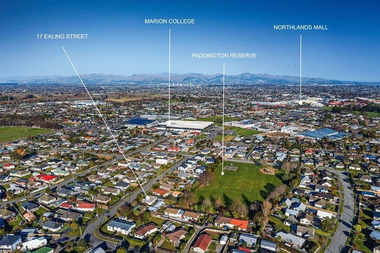 Photo of property in 17 Ealing Street, Northcote, Christchurch, 8052