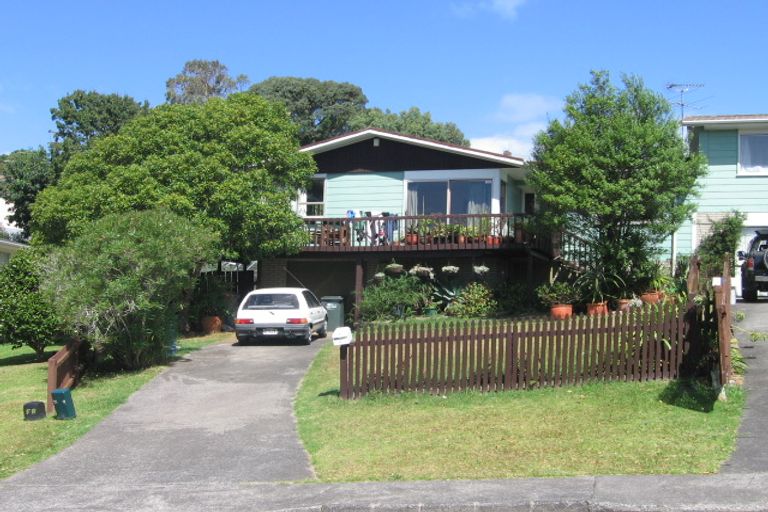 Photo of property in 1/1 Cantina Avenue, Bayview, Auckland, 0629