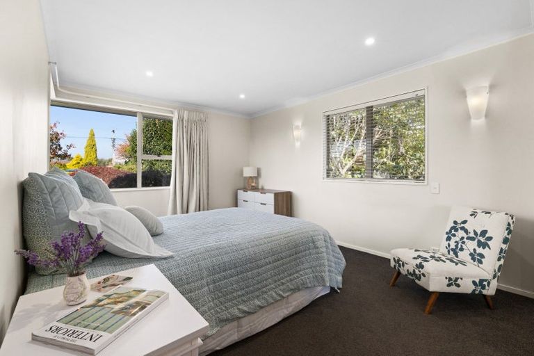 Photo of property in 64 Te Aute Road, Havelock North, 4130