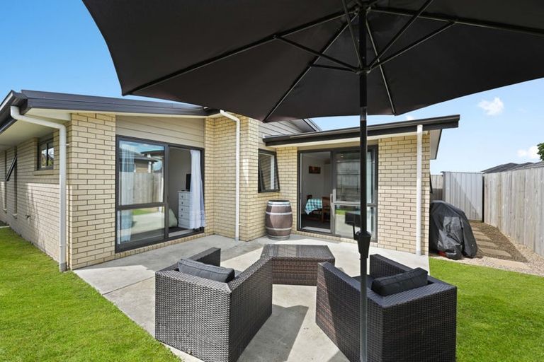 Photo of property in 44 Benjamin Avenue, Rototuna North, Hamilton, 3210