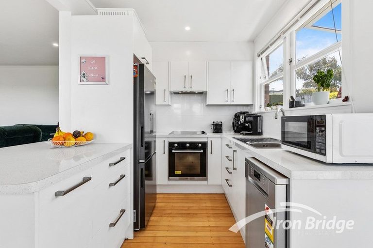 Photo of property in 1/1 Brighton Terrace, Mairangi Bay, Auckland, 0630