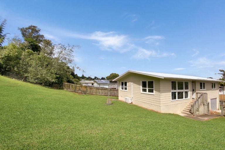 Photo of property in 5 Cresta Place, Onerahi, Whangarei, 0110