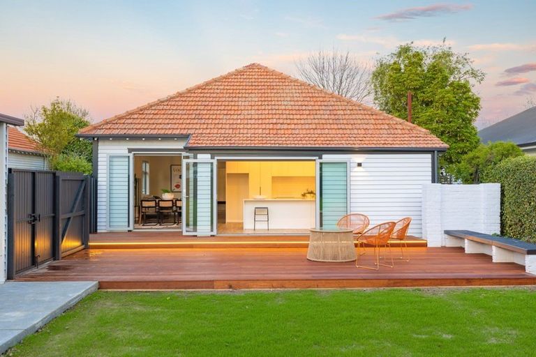 Photo of property in 57 Francis Avenue, Mairehau, Christchurch, 8013