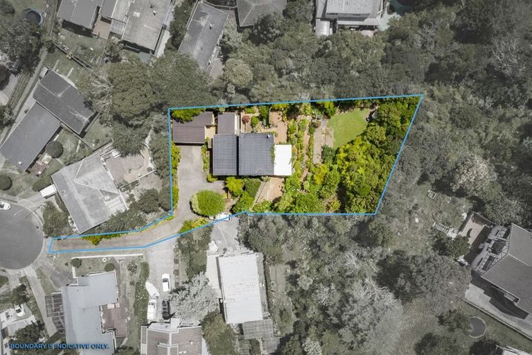 Photo of property in 16 Newstead Avenue, Browns Bay, Auckland, 0632