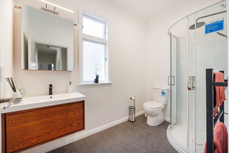 Photo of property in 106 Shamrock Street, Takaro, Palmerston North, 4412