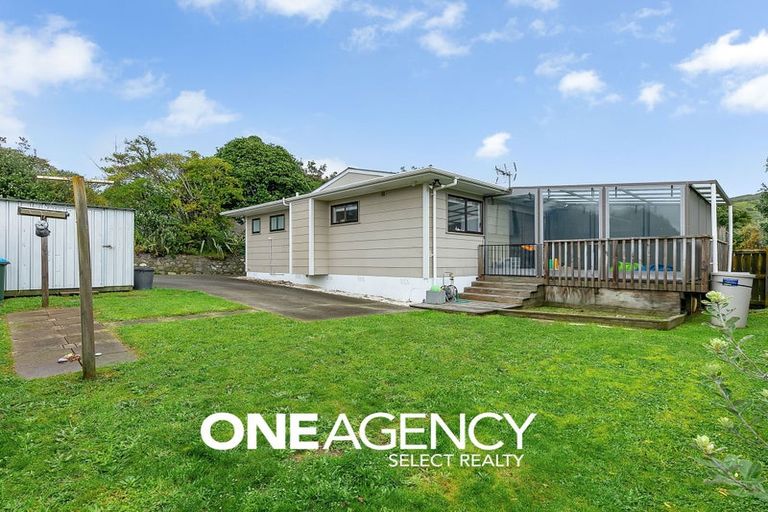 Photo of property in 1/11 Te Arawi Street, Takapuwahia, Porirua, 5022
