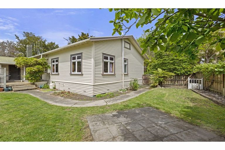 Photo of property in 17 Fow Street, Hamilton Central, Hamilton, 3204