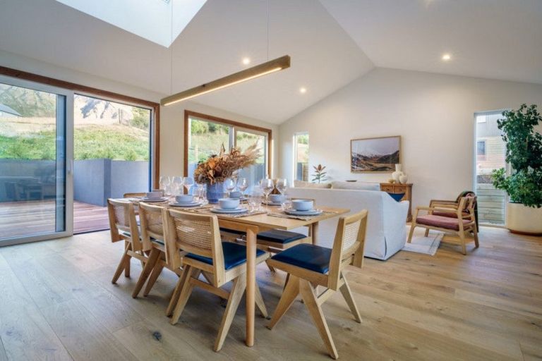 Photo of property in 35 Jack Hanley Drive, Jacks Point, Queenstown, 9371