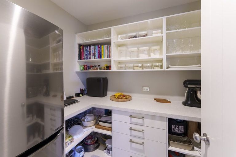 Photo of property in 323 Kennedys Bush Road, Kennedys Bush, Christchurch, 8025