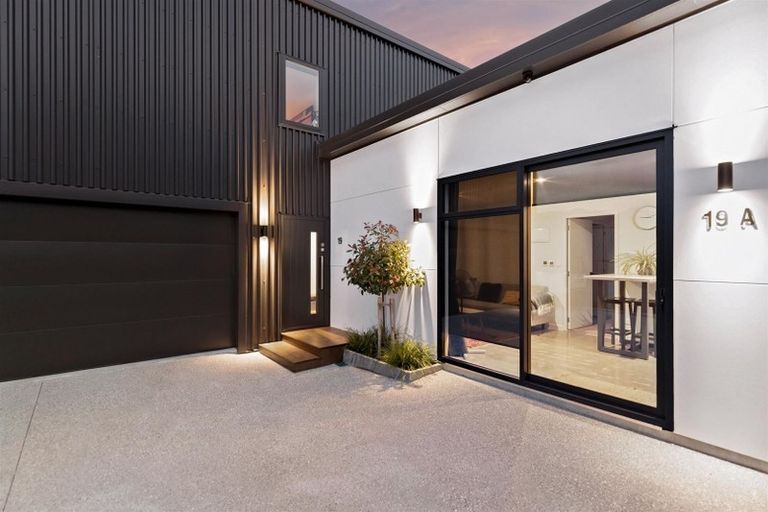 Photo of property in 19 George Drive, Lower Shotover, Queenstown, 9304