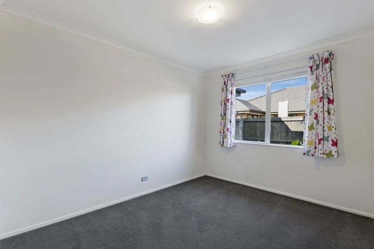 Photo of property in 4 Andesite Drive, Rolleston, 7614